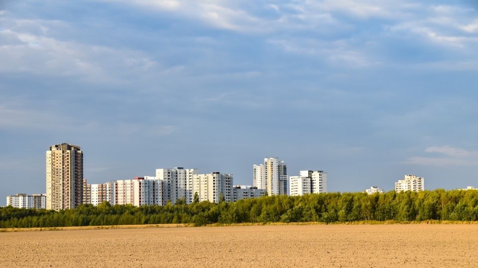 Berlin Neukölln - Immobilienverwaltung - Oberbaumbrücke